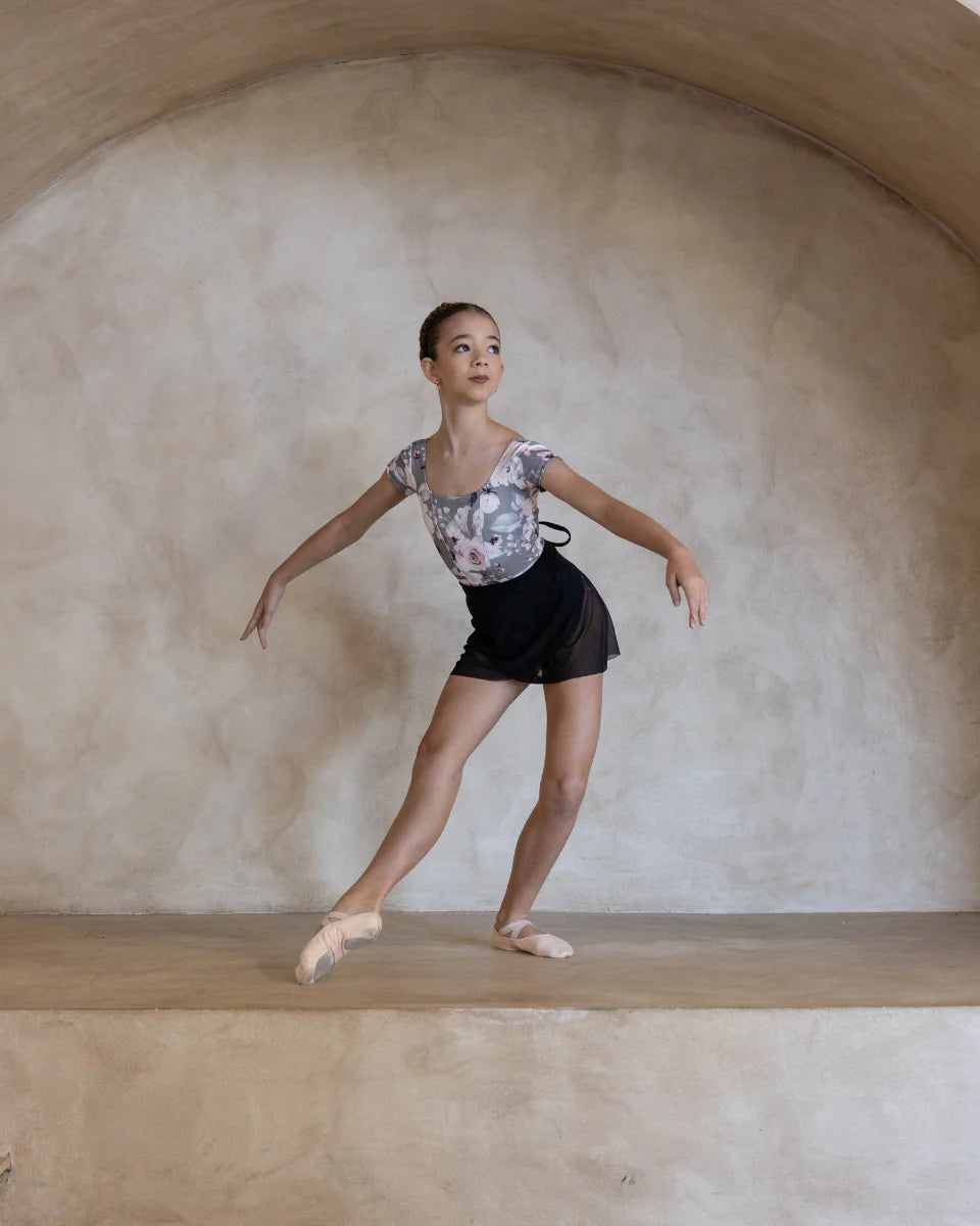 CLAUDIA DEAN LEOTARDS FROM AUSTRALIA – THE COLLECTIVE DANCEWEAR