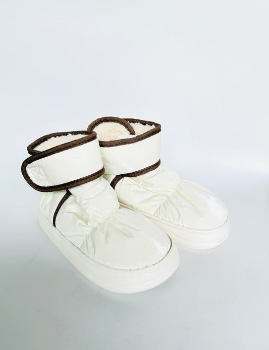 Cloud Bootie - Velcro - White