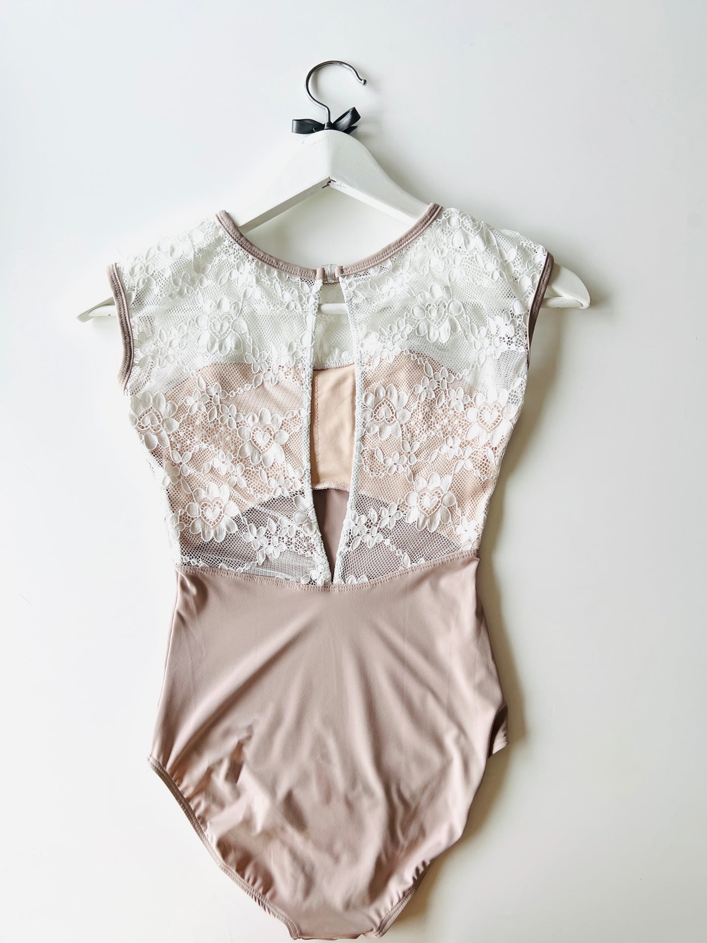 Lace cap sleeve leotard in dusky pink from the collective Dancewear