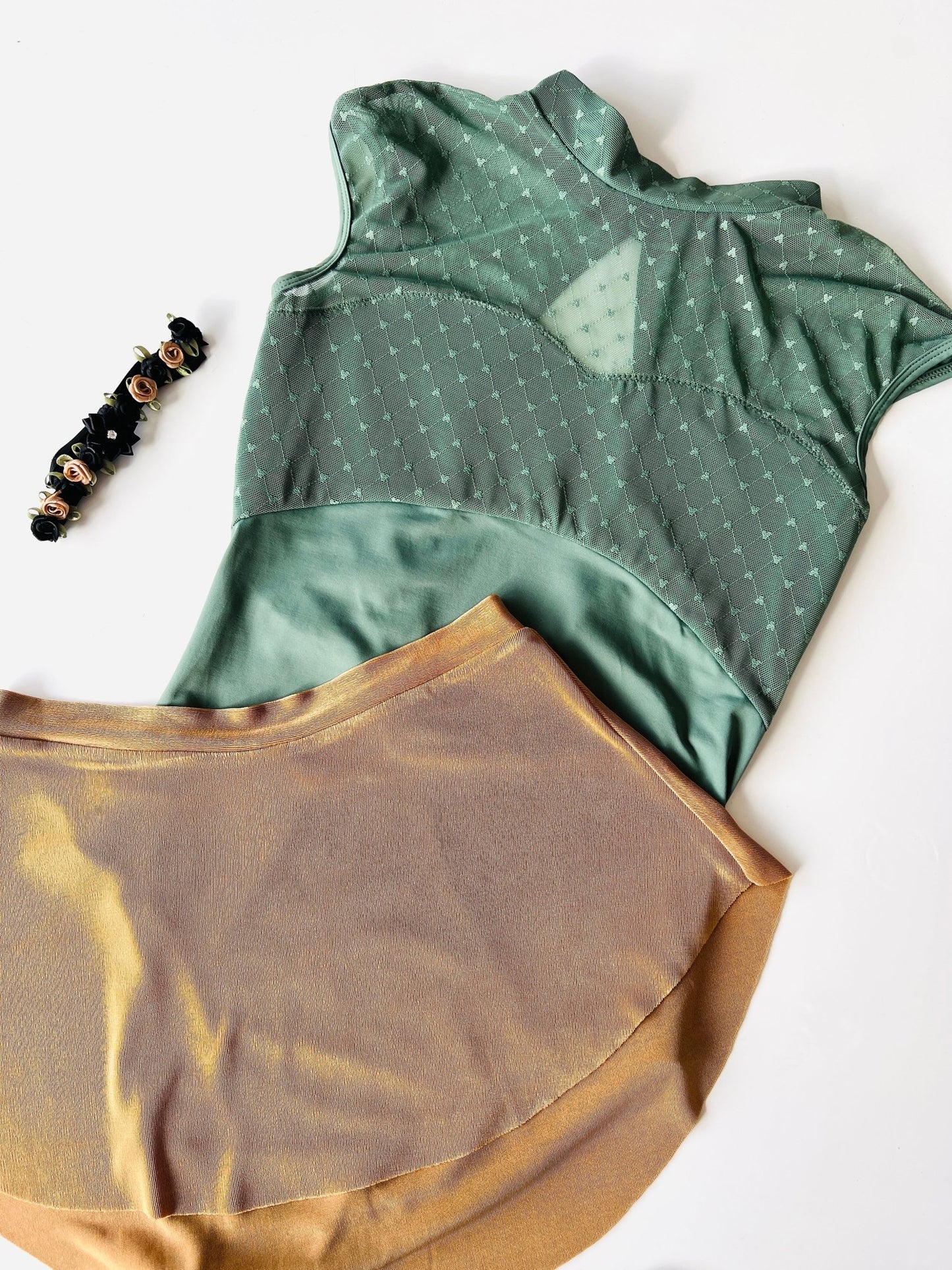 Bullet Pointe Skirt - Gold - THE COLLECTIVE DANCEWEARBullet Pointe Skirt - Gold#mskirtTHE COLLECTIVE DANCEWEAR