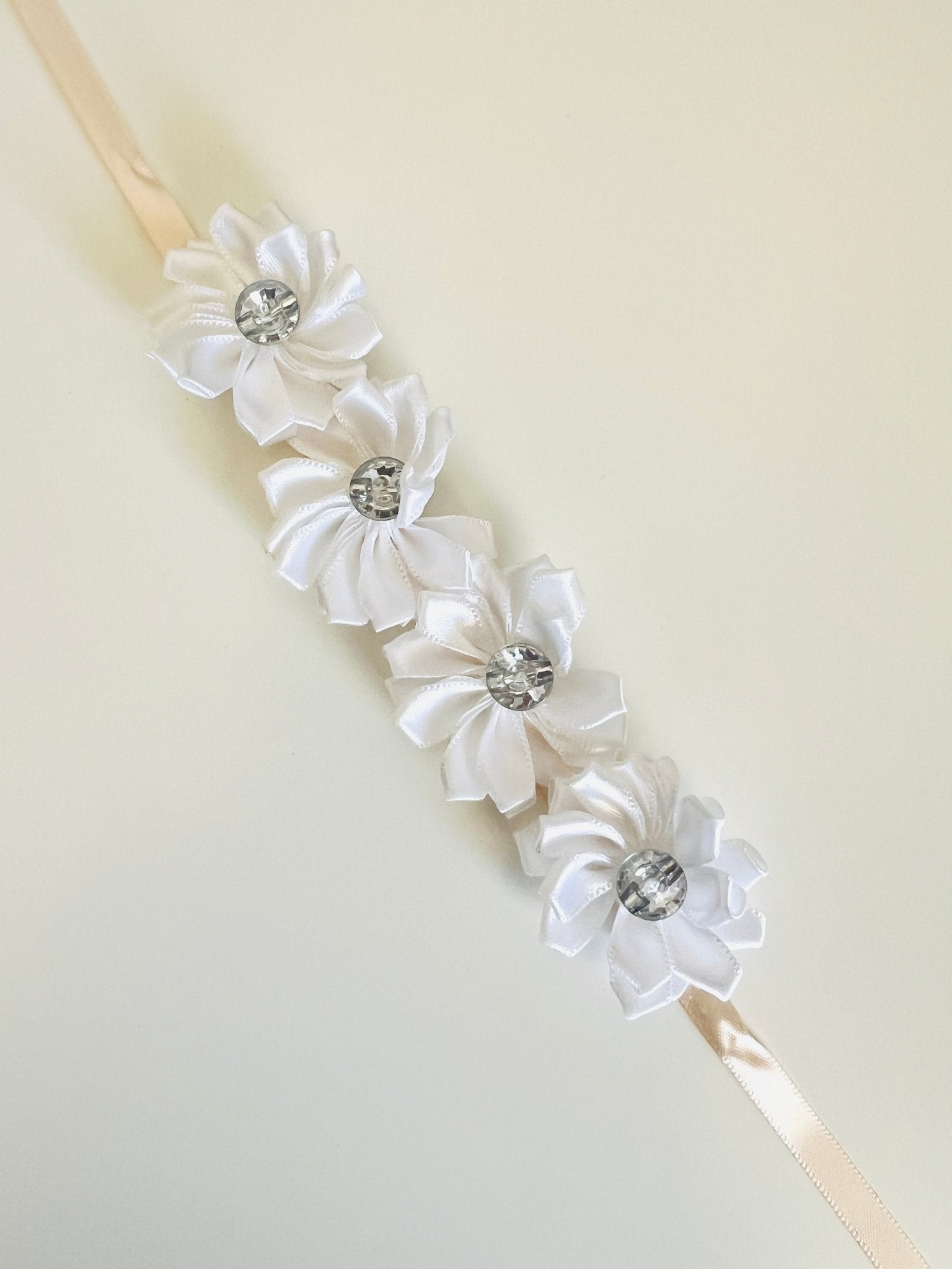 Bun Wrap - The Large Bling Rose - White - THE COLLECTIVE DANCEWEARBun Wrap - The Large Bling Rose - WhitemBun wrapTHE COLLECTIVE DANCEWEAR