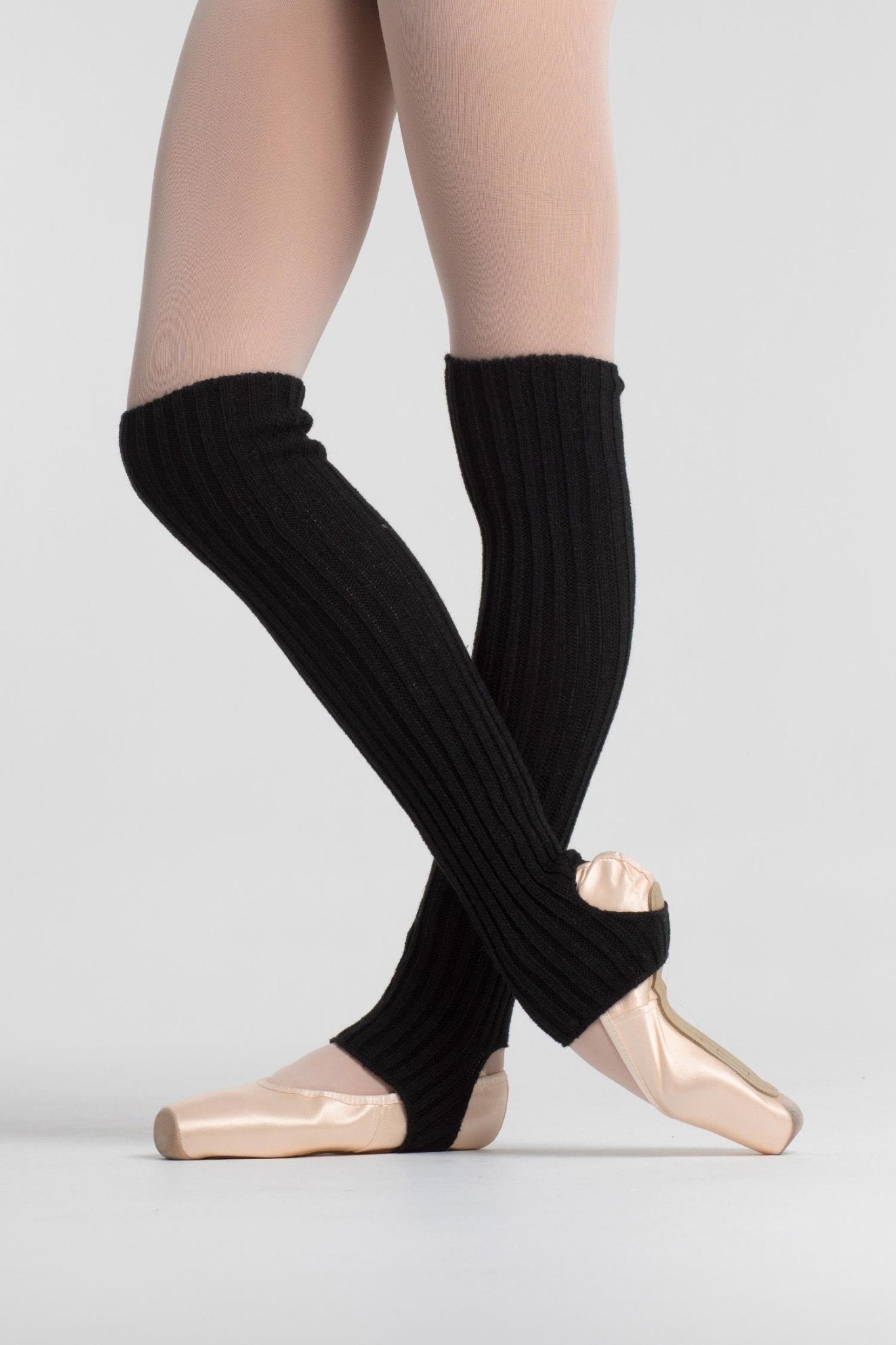 THE COLLECTIVE DANCEWEAR Intermezzo Medcan Legwarmers - Black#mwarm upsTHE COLLECTIVE DANCEWEAR