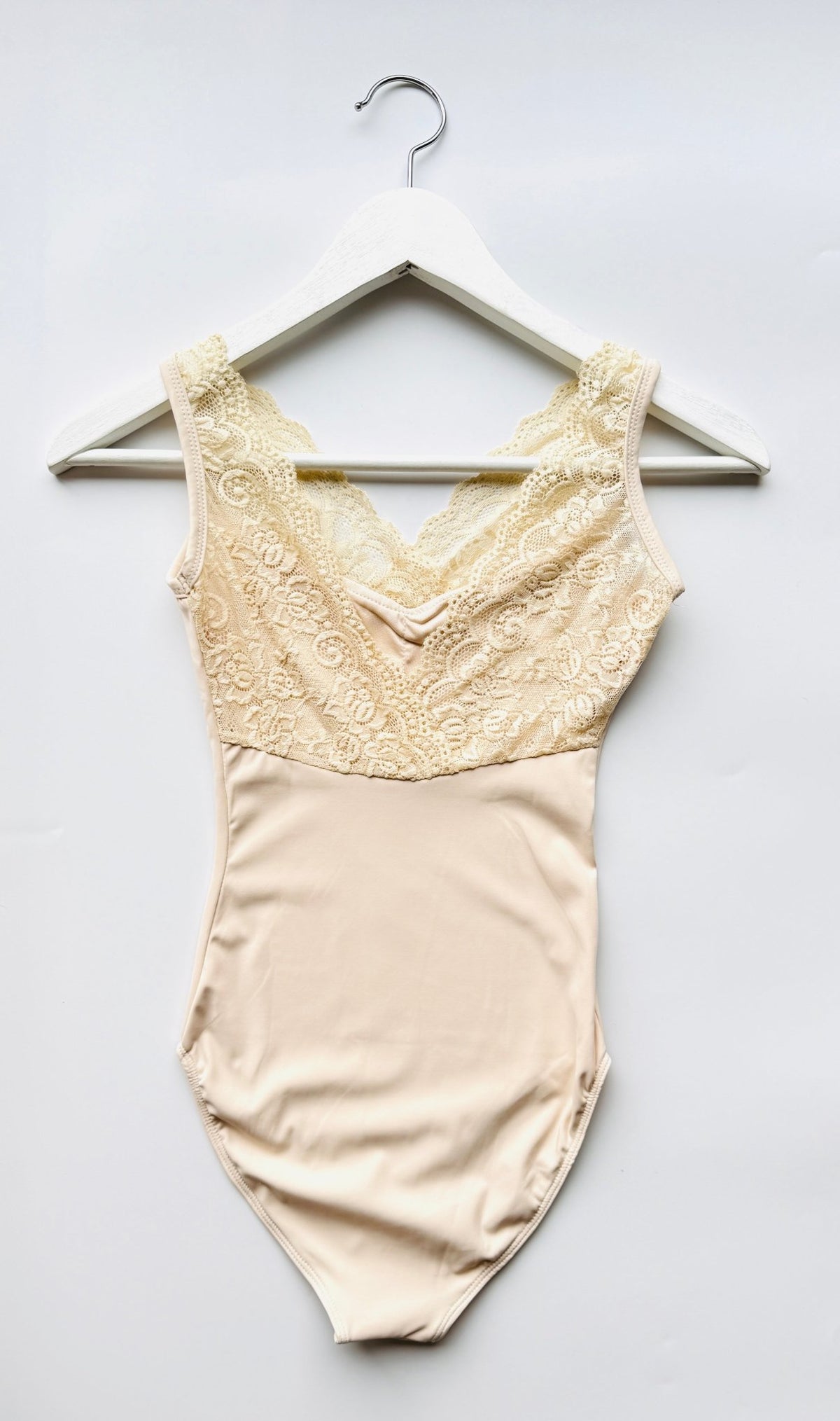 The V Neck Lace Leotard - Cream - Collective DancewearThe V Neck Lace Leotard - Cream#mLeotardCollective Dancewear