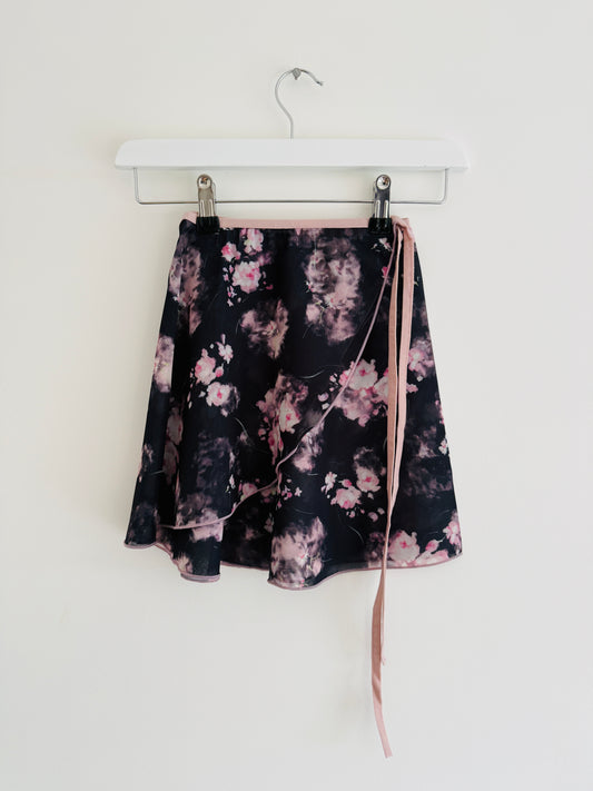 Short Wrap Skirt - Black Floral