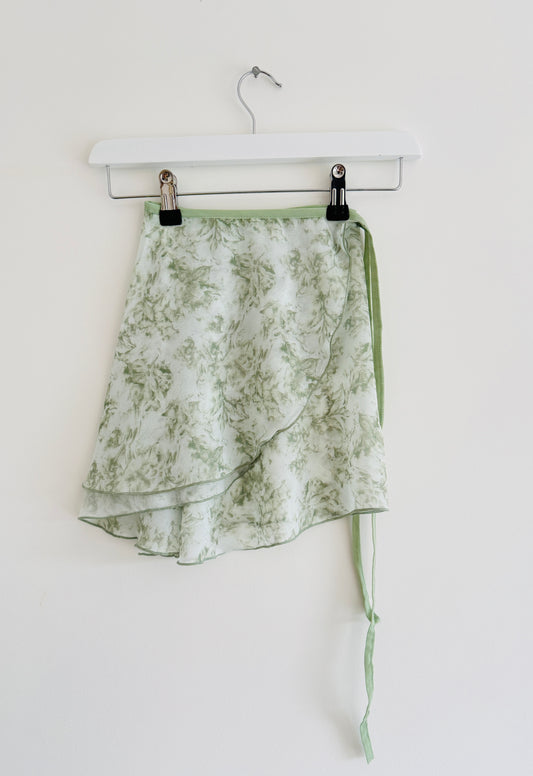 Short Wrap Skirt - Green Floral