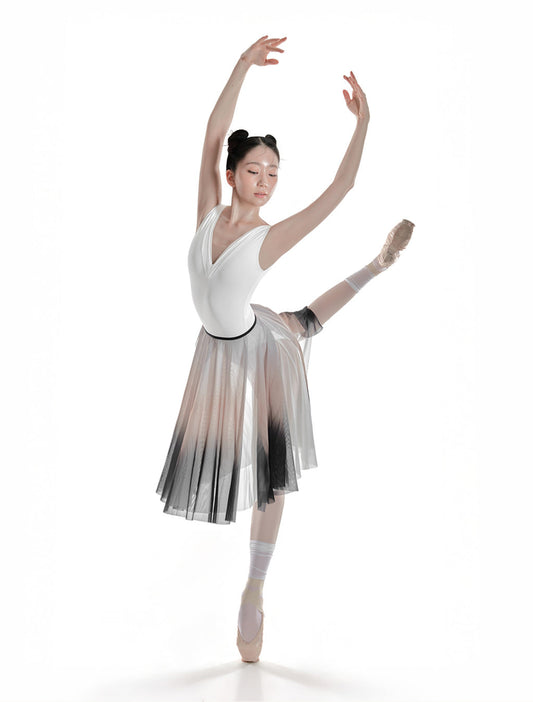 Taecho SecondSkin Palace V-Neck Leotard - Snow