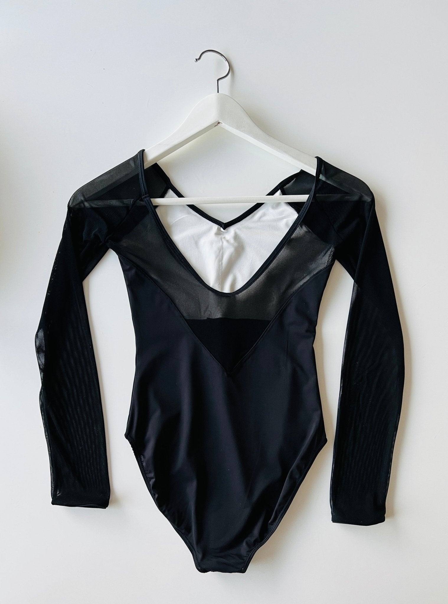 Black 3/4 Sleeved Leotard - THE COLLECTIVE DANCEWEARBlack 3/4 Sleeved Leotard#mLeotardTHE COLLECTIVE DANCEWEAR