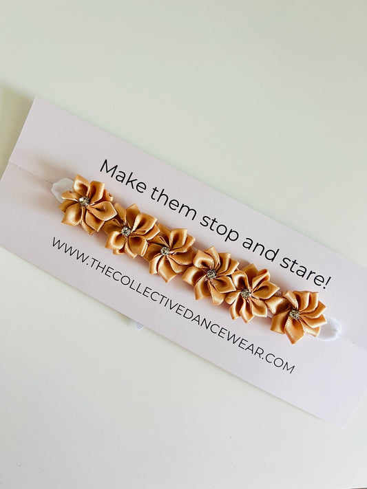 Bun Wrap - Beige Sparkles - THE COLLECTIVE DANCEWEARBun Wrap - Beige SparklesmBun wrapTHE COLLECTIVE DANCEWEAR