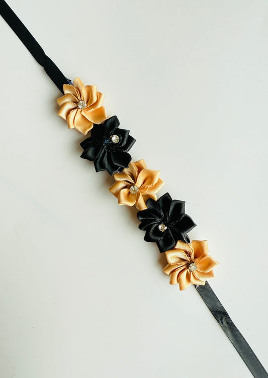 Bun Wrap - Black & Gold Sparkles - THE COLLECTIVE DANCEWEARBun Wrap - Black & Gold SparklesmBun wrapTHE COLLECTIVE DANCEWEAR