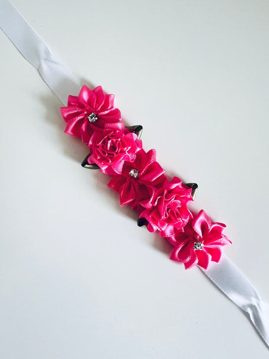 Bun Wrap - Bright Pink Flowers - THE COLLECTIVE DANCEWEARBun Wrap - Bright Pink FlowersmBun wrapTHE COLLECTIVE DANCEWEAR