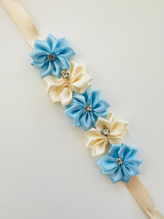 Bun Wrap - Cream & Sky Blue Sparkles - THE COLLECTIVE DANCEWEARBun Wrap - Cream & Sky Blue SparklesmBun wrapTHE COLLECTIVE DANCEWEAR