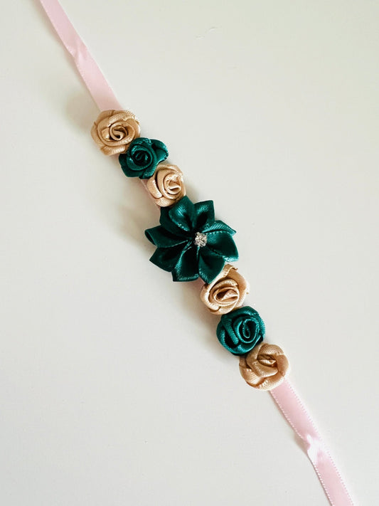 Bun Wrap - Dark Green & Beige Flowers - THE COLLECTIVE DANCEWEARBun Wrap - Dark Green & Beige FlowersmBun wrapTHE COLLECTIVE DANCEWEAR