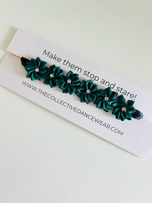 Bun Wrap - Forest Green Sparkles - THE COLLECTIVE DANCEWEARBun Wrap - Forest Green SparklesmBun wrapTHE COLLECTIVE DANCEWEAR
