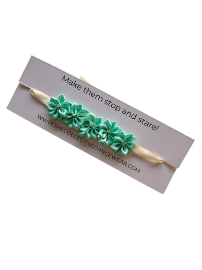 Bun Wrap - Mint Sparkles - THE COLLECTIVE DANCEWEARBun Wrap - Mint Sparkles#mBun wrapTHE COLLECTIVE DANCEWEAR