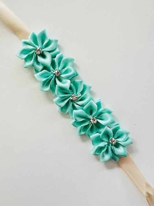 Bun Wrap - Mint Sparkles - THE COLLECTIVE DANCEWEARBun Wrap - Mint SparklesmBun wrapTHE COLLECTIVE DANCEWEAR