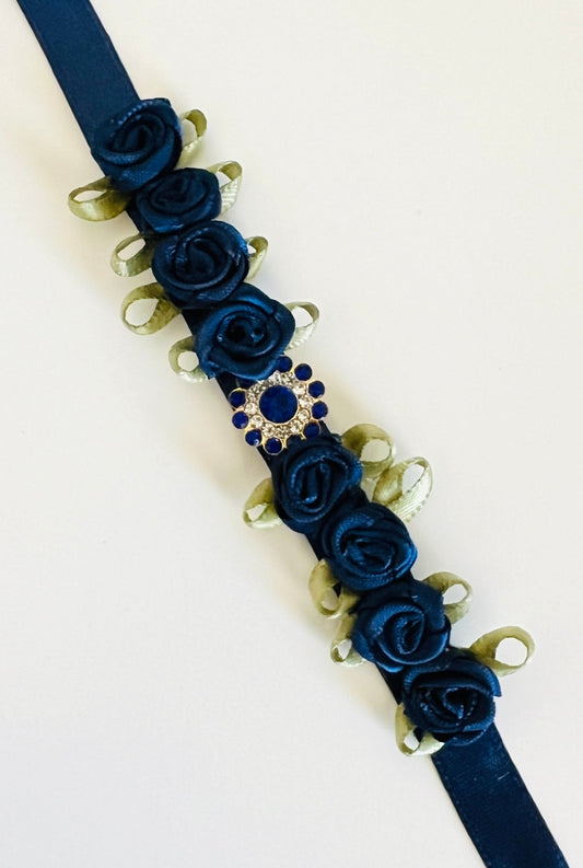 Bun Wrap - Navy Small Roses with a Blue Sparkle - THE COLLECTIVE DANCEWEARBun Wrap - Navy Small Roses with a Blue SparklemBun wrapTHE COLLECTIVE DANCEWEAR