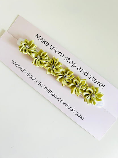 Bun Wrap - Pistachio Sparkles - THE COLLECTIVE DANCEWEARBun Wrap - Pistachio SparklesmBun wrapTHE COLLECTIVE DANCEWEAR