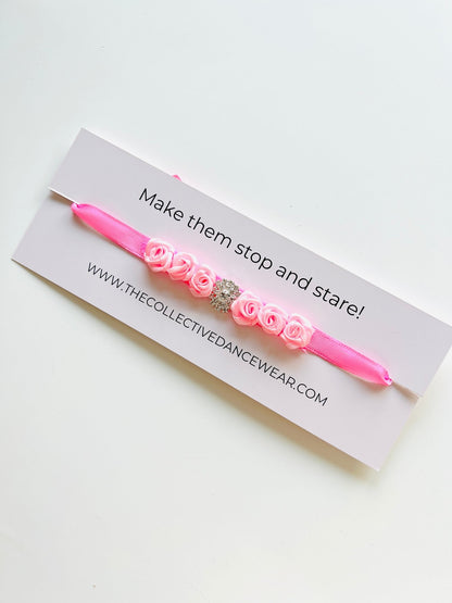 Bun Wrap - Small Pink Diamante - THE COLLECTIVE DANCEWEARBun Wrap - Small Pink Diamante#mBun wrapTHE COLLECTIVE DANCEWEAR