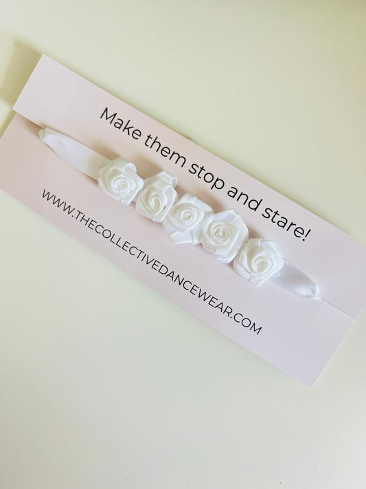 Bun Wrap - White Roses - THE COLLECTIVE DANCEWEARBun Wrap - White RosesmBun wrapTHE COLLECTIVE DANCEWEAR