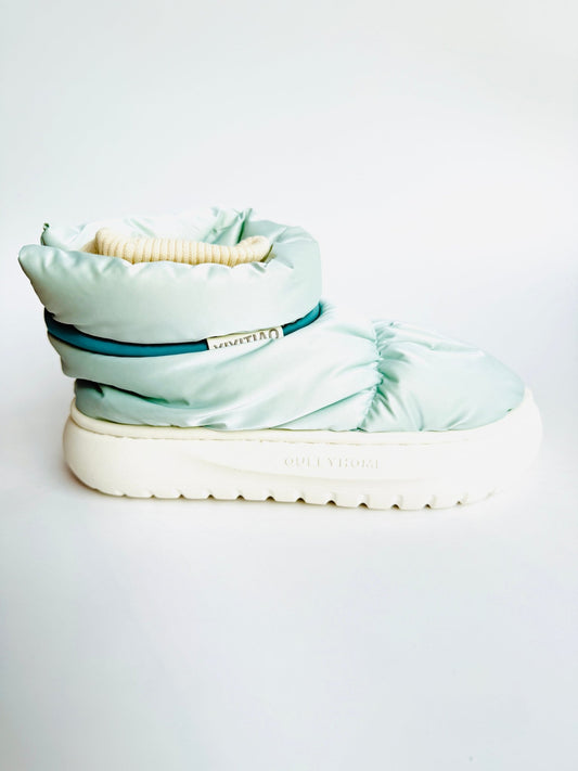 Cloud Bootie - Pull On - Blue - THE COLLECTIVE DANCEWEARCloud Bootie - Pull On - BluemWARM UP BOOTIESTHE COLLECTIVE DANCEWEAR