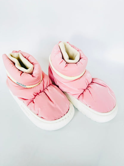 Cloud Bootie - Pull On - Pink - THE COLLECTIVE DANCEWEARCloud Bootie - Pull On - PinkmWARM UP BOOTIESTHE COLLECTIVE DANCEWEAR