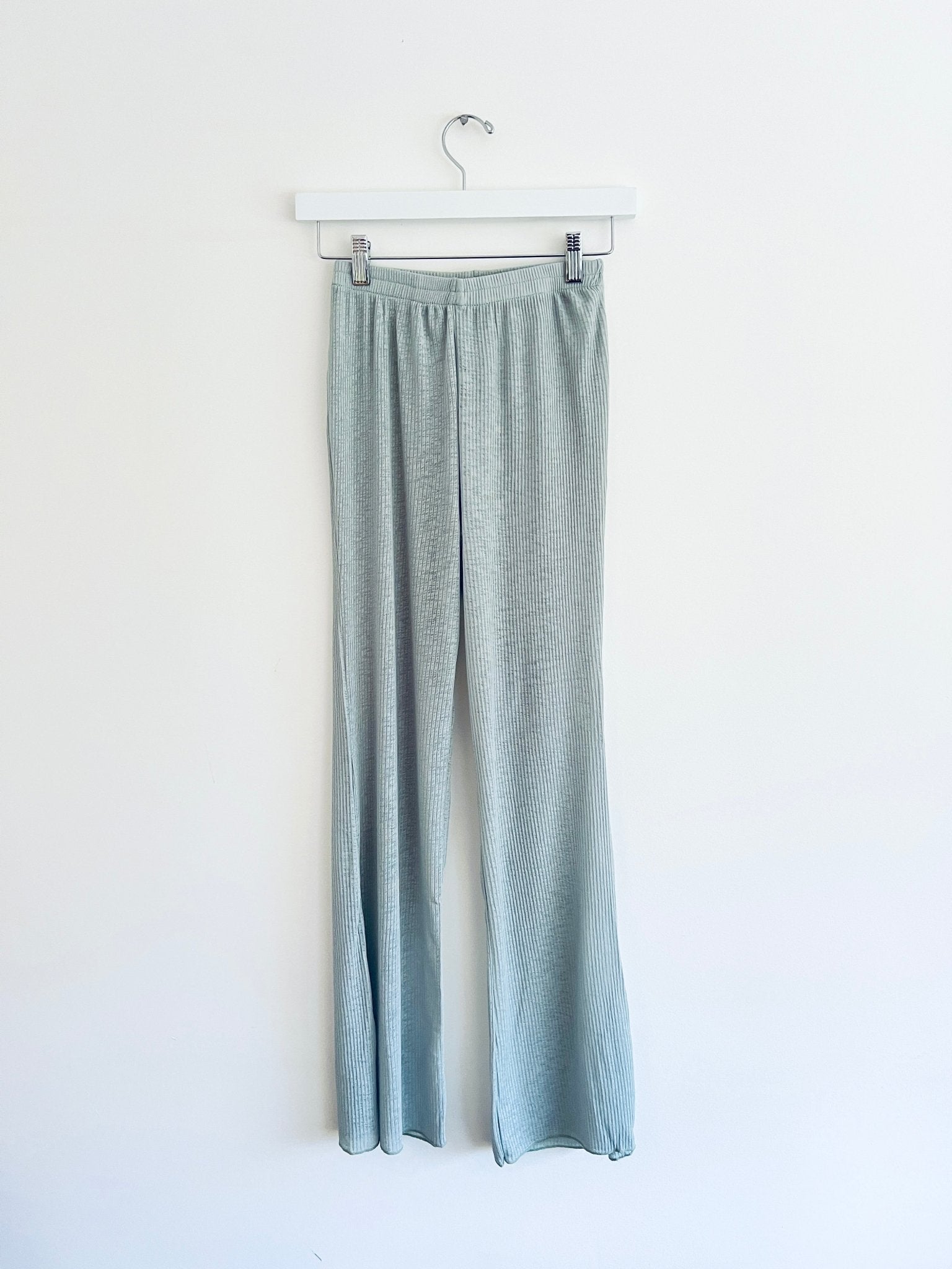 Dance Pants - Grey/Green - THE COLLECTIVE DANCEWEARDance Pants - Grey/Green#mWarmupsTHE COLLECTIVE DANCEWEAR