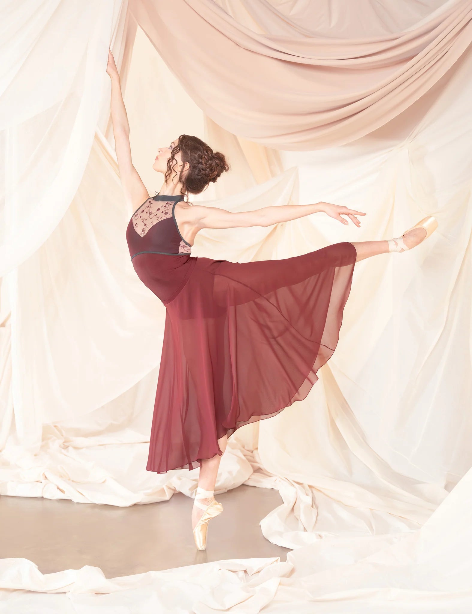 Dellalo Milano Calliope Halter Neck Leotard CL 2026 - Elisir - THE COLLECTIVE DANCEWEARDellalo Milano Calliope Halter Neck Leotard CL 2026 - ElisirmLeotardTHE COLLECTIVE DANCEWEAR