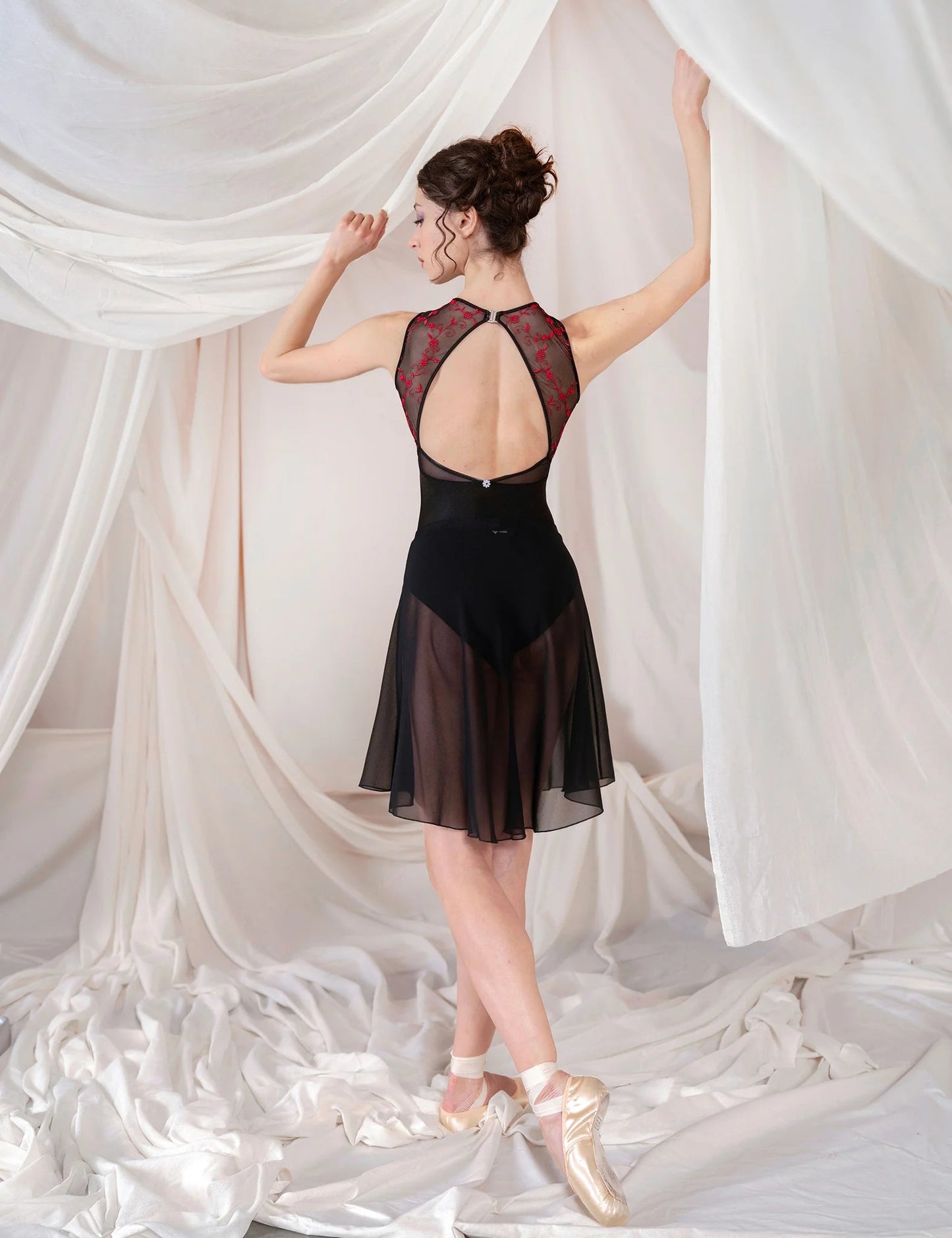 Dellalo Milano Nefti Tank Leotard CL 2026 -Nero - THE COLLECTIVE DANCEWEARDellalo Milano Nefti Tank Leotard CL 2026 -NeromLeotardTHE COLLECTIVE DANCEWEAR