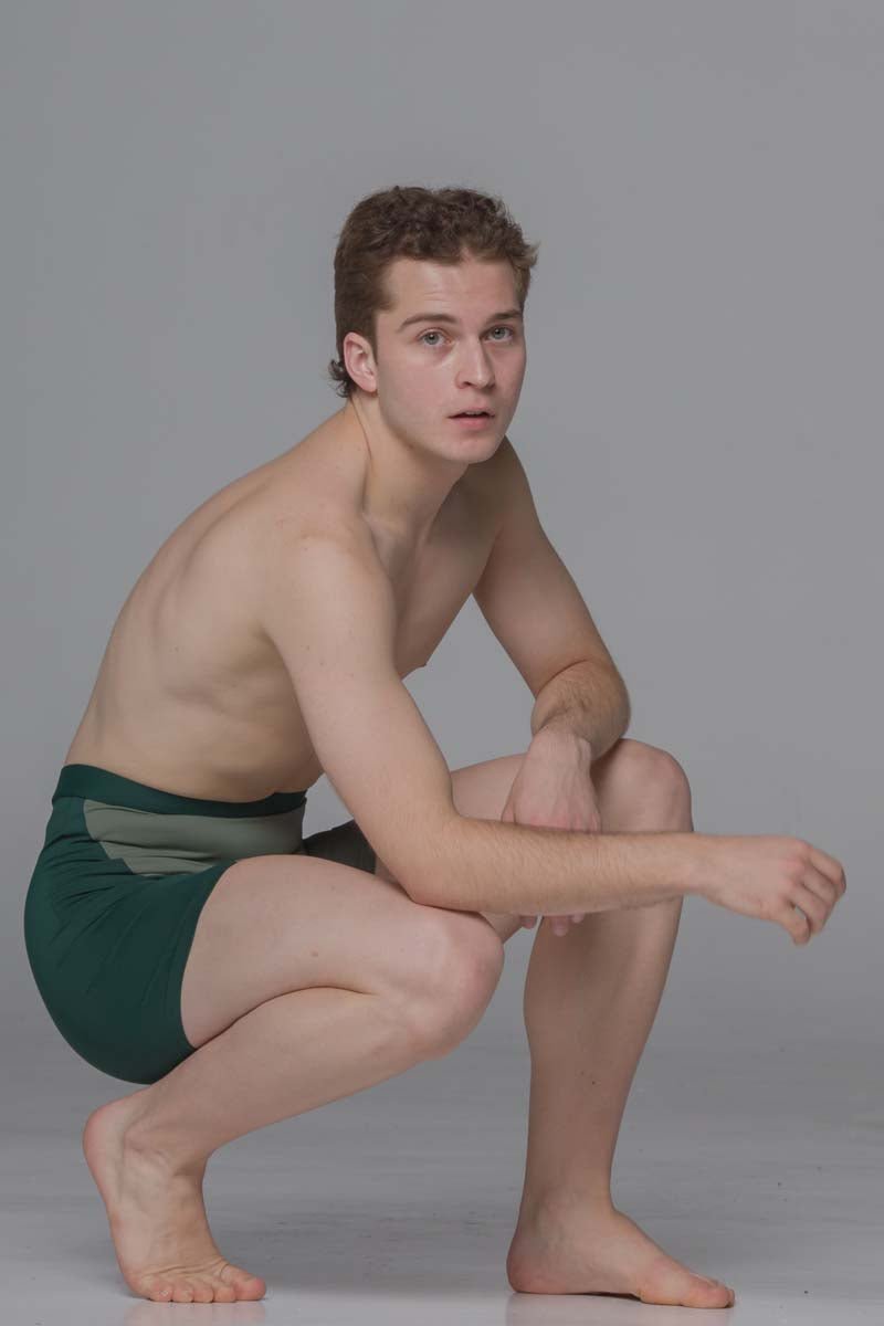 Diverso Men's Double Shorts - Green & Olive - THE COLLECTIVE DANCEWEARDiverso Men's Double Shorts - Green & Olive#mSports LeggingsTHE COLLECTIVE DANCEWEAR