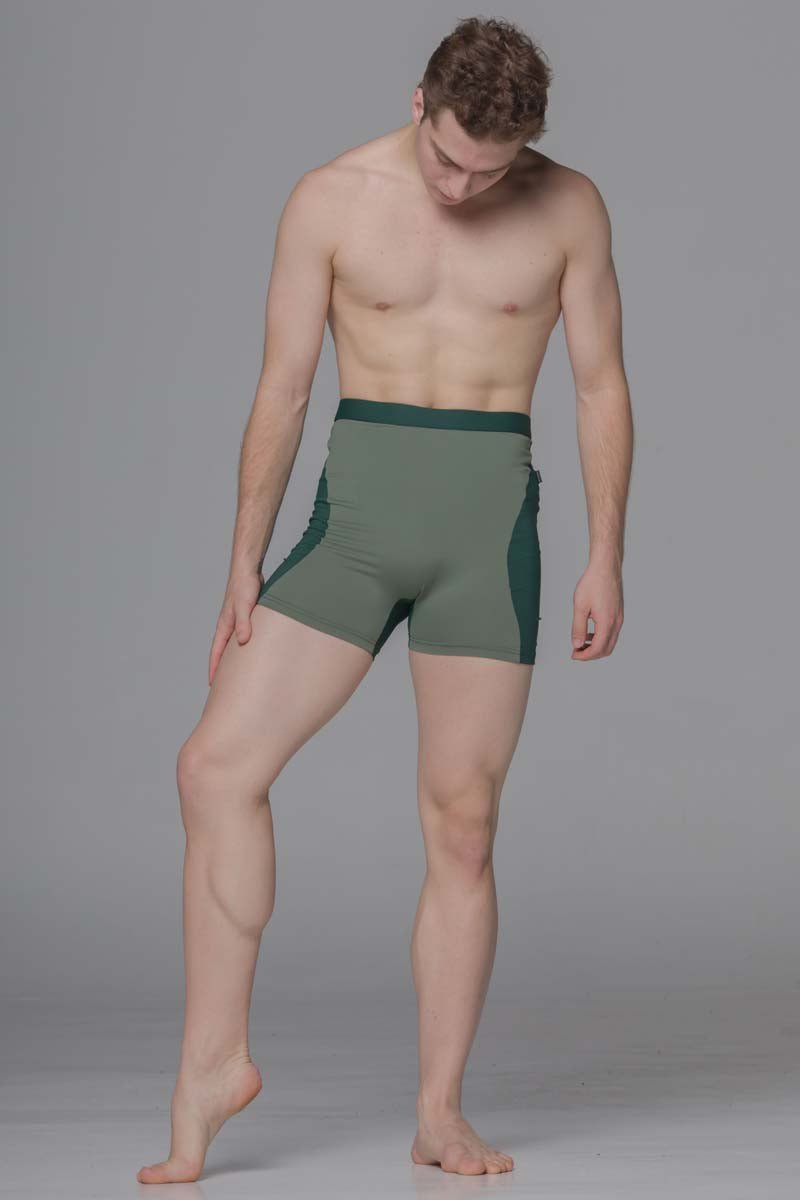 Diverso Men's Double Shorts - Green & Olive - THE COLLECTIVE DANCEWEARDiverso Men's Double Shorts - Green & Olive#mSports LeggingsTHE COLLECTIVE DANCEWEAR