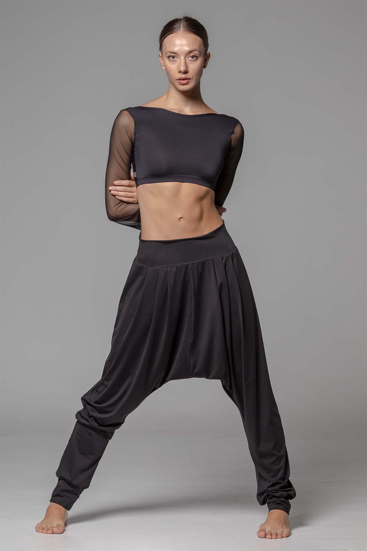 Diverso - The Contemporary Top - THE COLLECTIVE DANCEWEARDiverso - The Contemporary TopmWARMUPSTHE COLLECTIVE DANCEWEAR