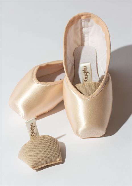 Grishko Pointe Shoe Dryers - THE COLLECTIVE DANCEWEARGrishko Pointe Shoe DryersmPOINTE SHOE ACCESSORIESTHE COLLECTIVE DANCEWEAR