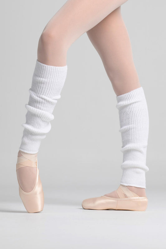 Intermezzo Corcal Legwarmers - White - THE COLLECTIVE DANCEWEARIntermezzo Corcal Legwarmers - Whitemwarm upsTHE COLLECTIVE DANCEWEAR