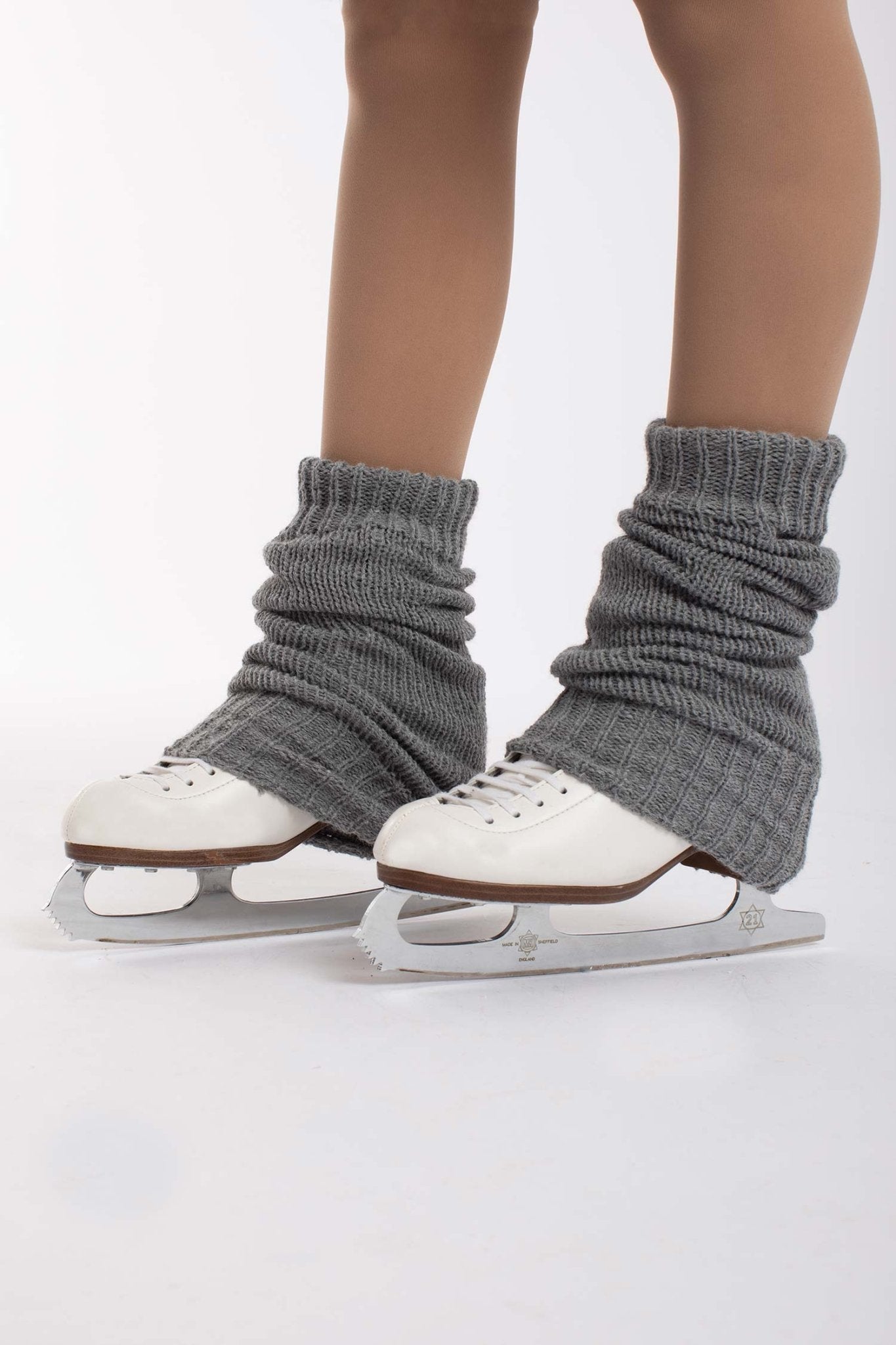 Intermezzo Cordan Legwarmers - Grey - THE COLLECTIVE DANCEWEARIntermezzo Cordan Legwarmers - Greymwarm upsTHE COLLECTIVE DANCEWEAR