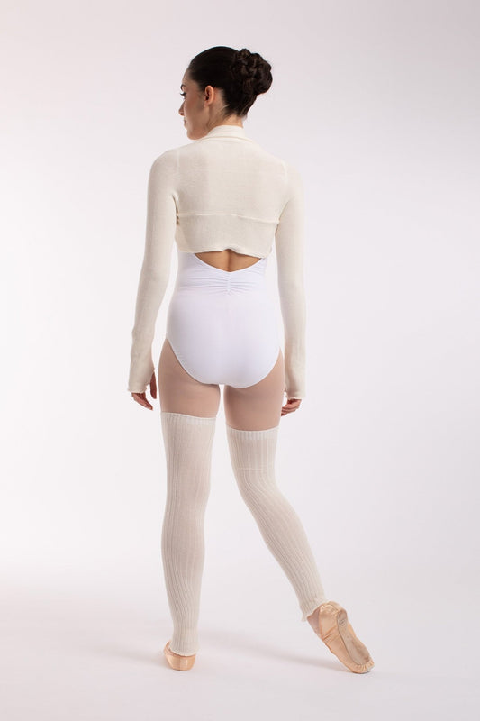 Intermezzo Darcy Knitted Warmup Shrug in Bamboo - Ivory - THE COLLECTIVE DANCEWEARIntermezzo Darcy Knitted Warmup Shrug in Bamboo - Ivorymwarm upsTHE COLLECTIVE DANCEWEAR