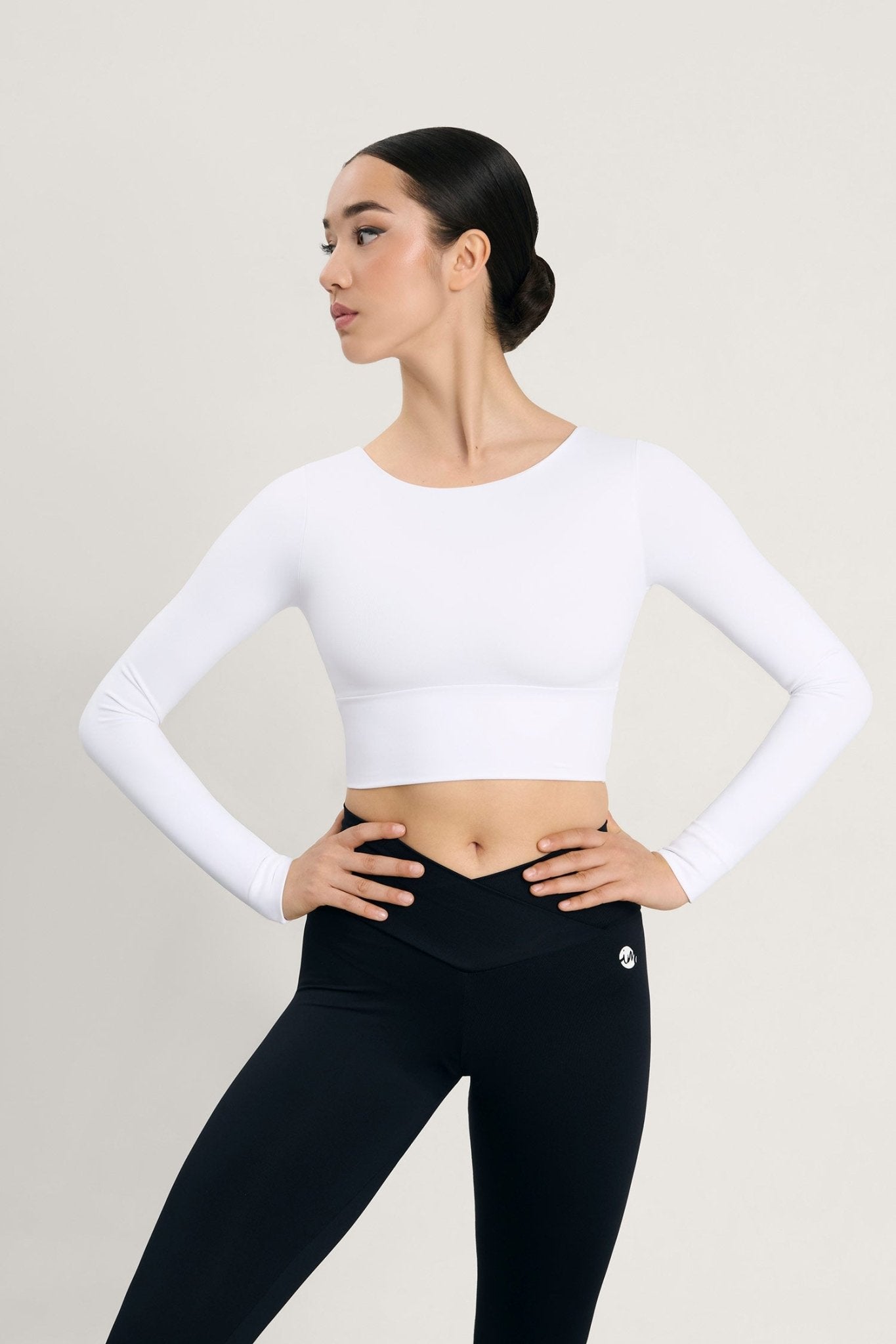 Intermezzo Grayson Long Sleeve Crop Top - White - THE COLLECTIVE DANCEWEARIntermezzo Grayson Long Sleeve Crop Top - WhitemSports TopTHE COLLECTIVE DANCEWEAR