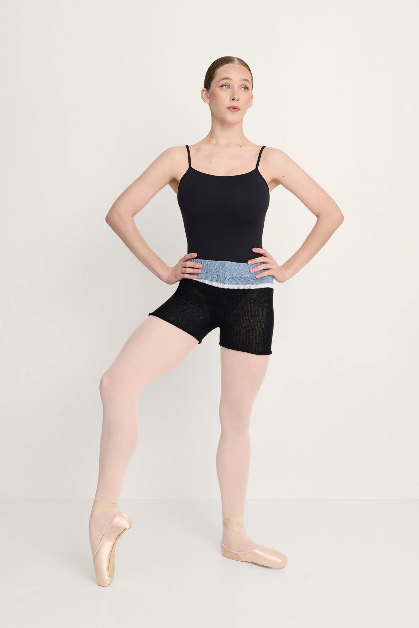 Intermezzo Hera Knitted Warmup Shorts - Blue - THE COLLECTIVE DANCEWEARIntermezzo Hera Knitted Warmup Shorts - Bluemwarm upsTHE COLLECTIVE DANCEWEAR