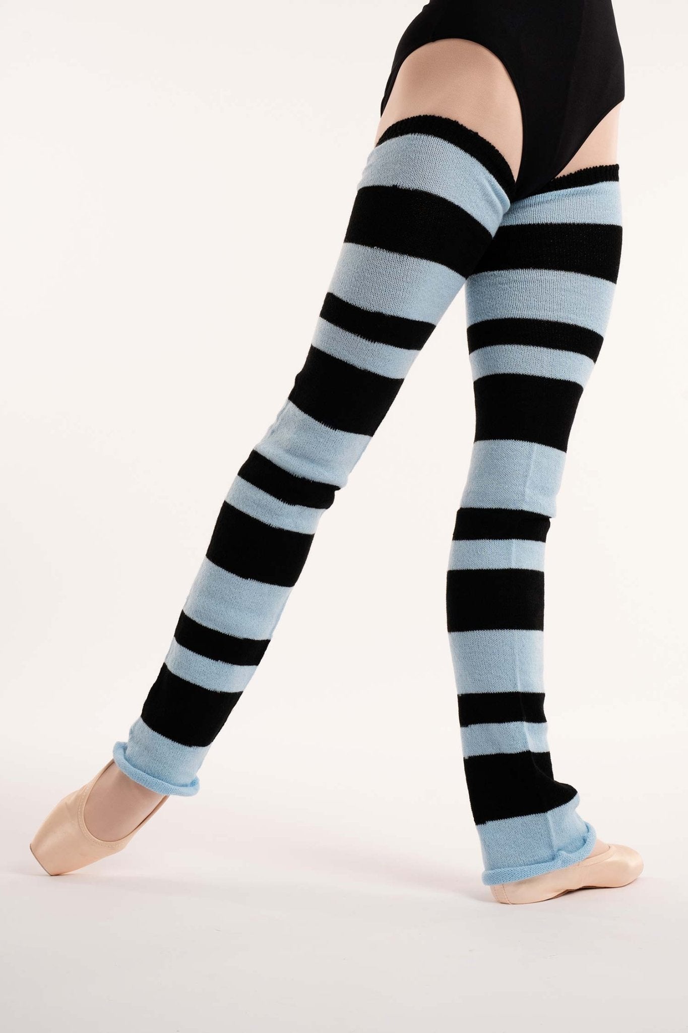 Intermezzo Polpay Long Legwarmers - Sky Blue & Black - THE COLLECTIVE DANCEWEARIntermezzo Polpay Long Legwarmers - Sky Blue & Black#mwarm upsTHE COLLECTIVE DANCEWEAR