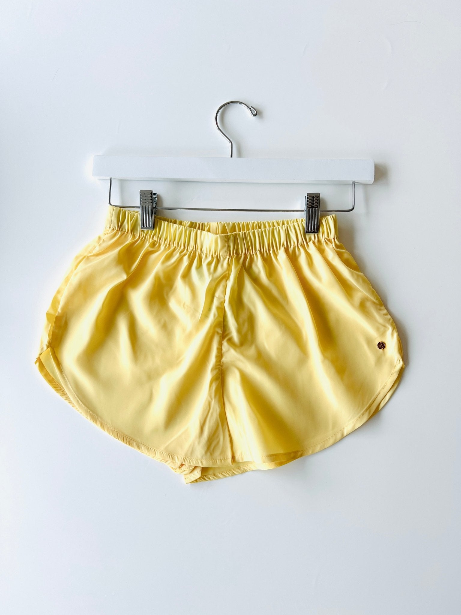 Sonata Ripstop Practical Shorts - Buttercup Yellow - THE COLLECTIVE DANCEWEARSonata Ripstop Practical Shorts - Buttercup Yellow#mWarmupsTHE COLLECTIVE DANCEWEAR