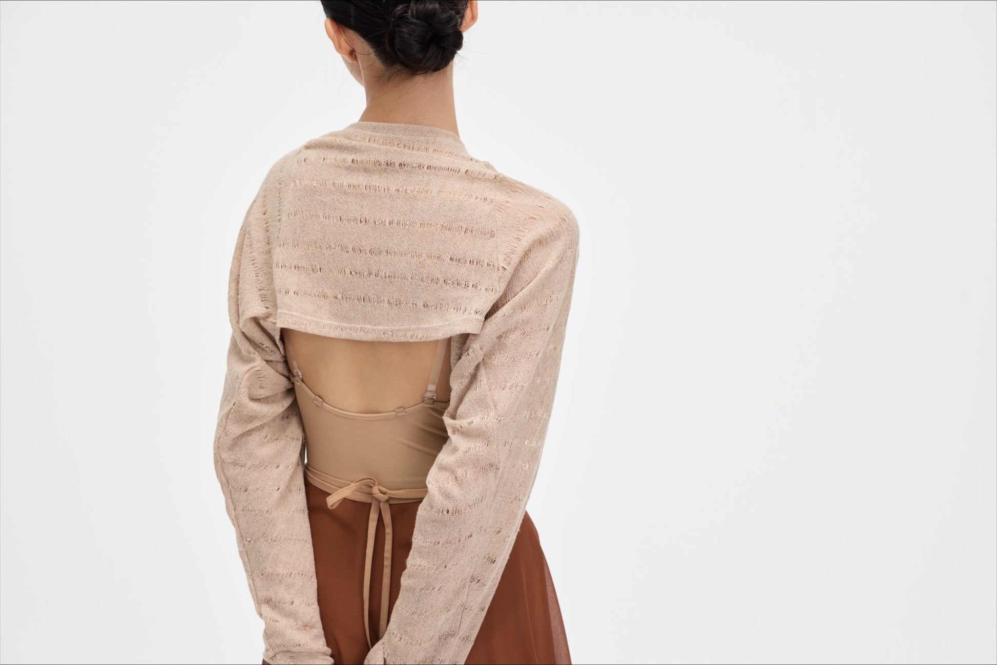 Sonnet Dance The Ballet Shrug - Gold - THE COLLECTIVE DANCEWEARSonnet Dance The Ballet Shrug - GoldmTOPTHE COLLECTIVE DANCEWEAR