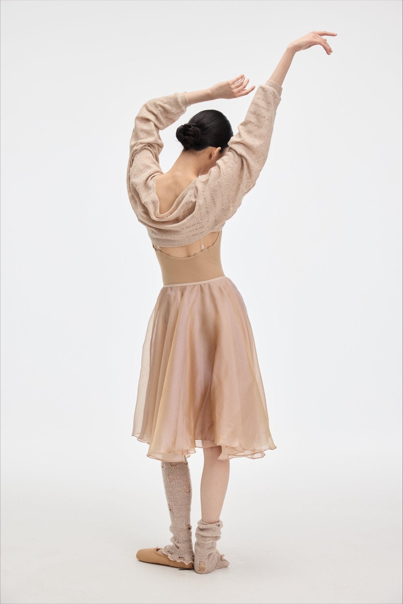 Sonnet Dance The Ballet Shrug - Gold - THE COLLECTIVE DANCEWEARSonnet Dance The Ballet Shrug - GoldmTOPTHE COLLECTIVE DANCEWEAR