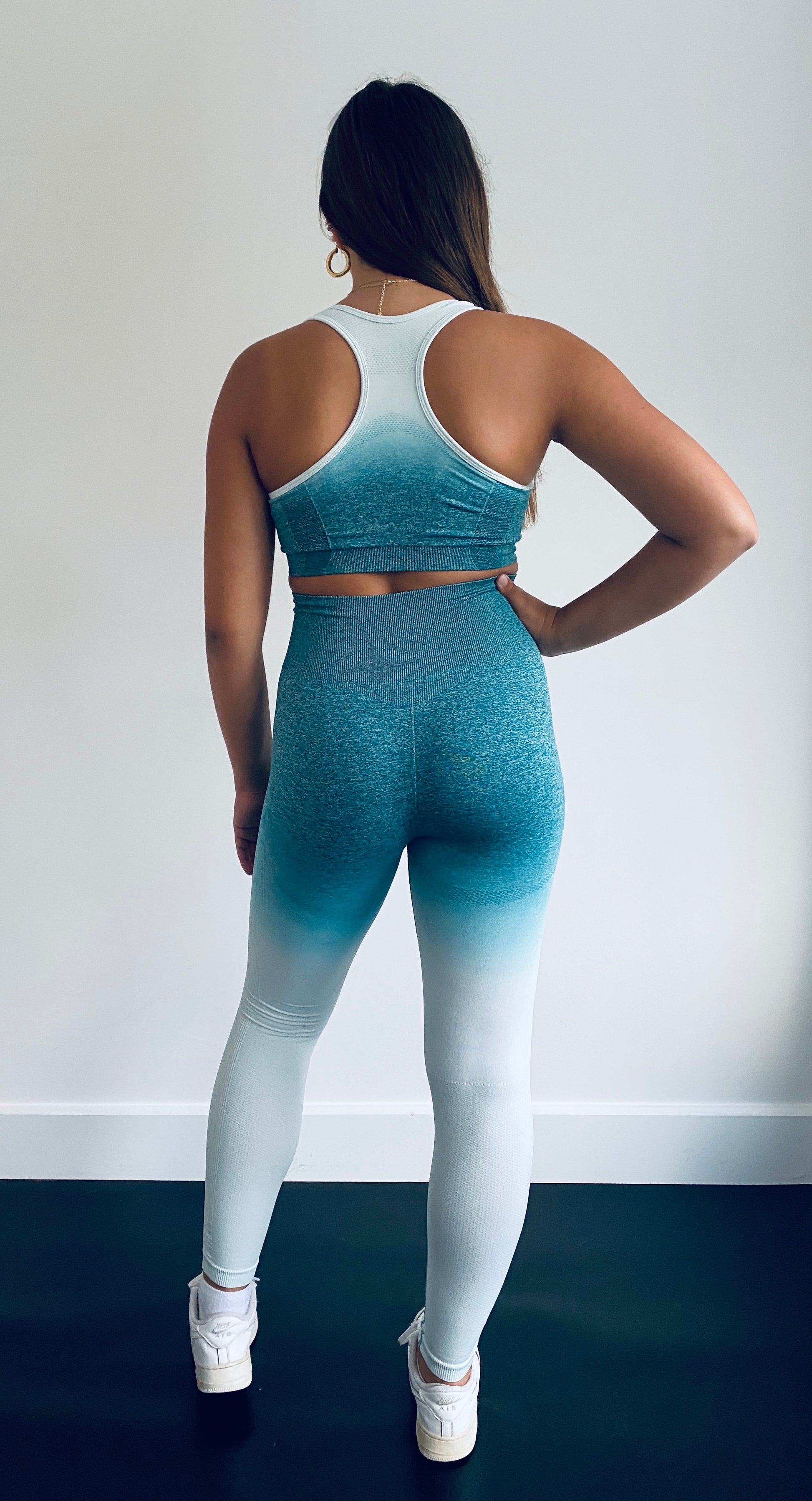 Seamless Sports Leggings - Ombre Teal from The Collective Dancewear